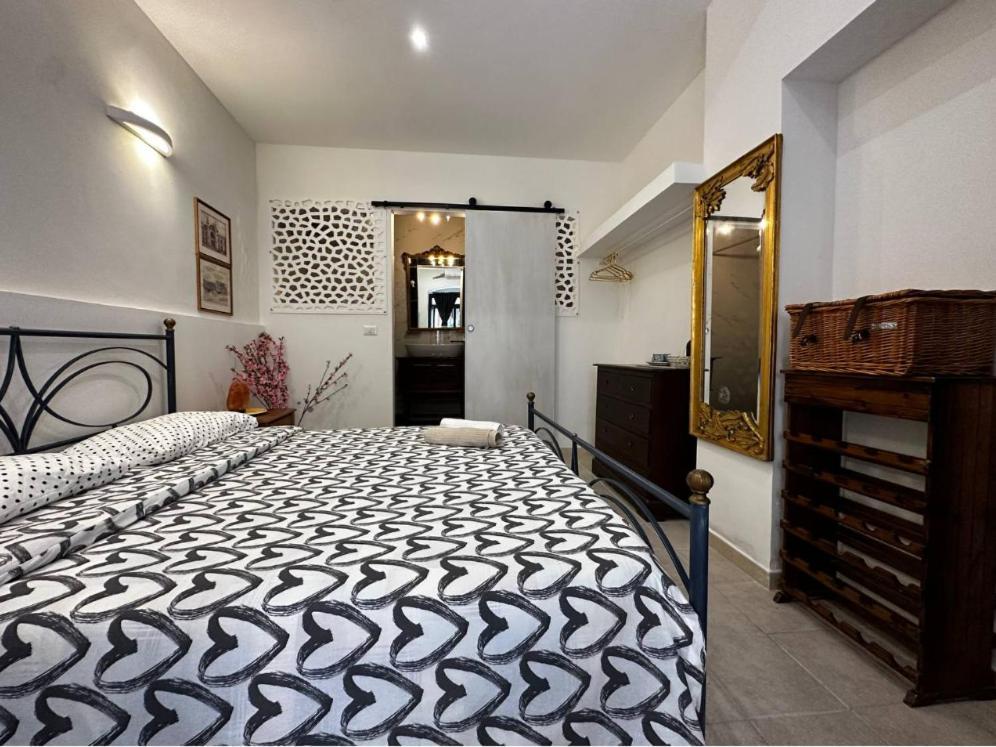 Enchanting Room In Bari Old Town Εξωτερικό φωτογραφία