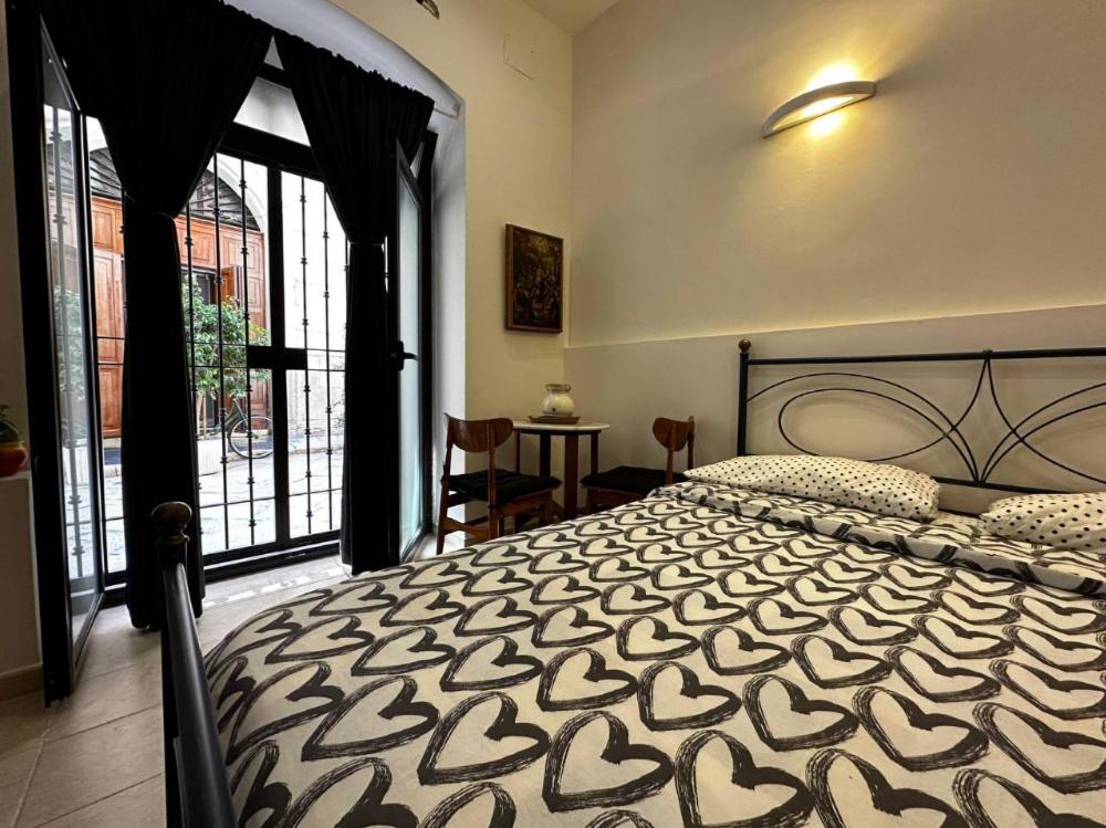 Enchanting Room In Bari Old Town Εξωτερικό φωτογραφία